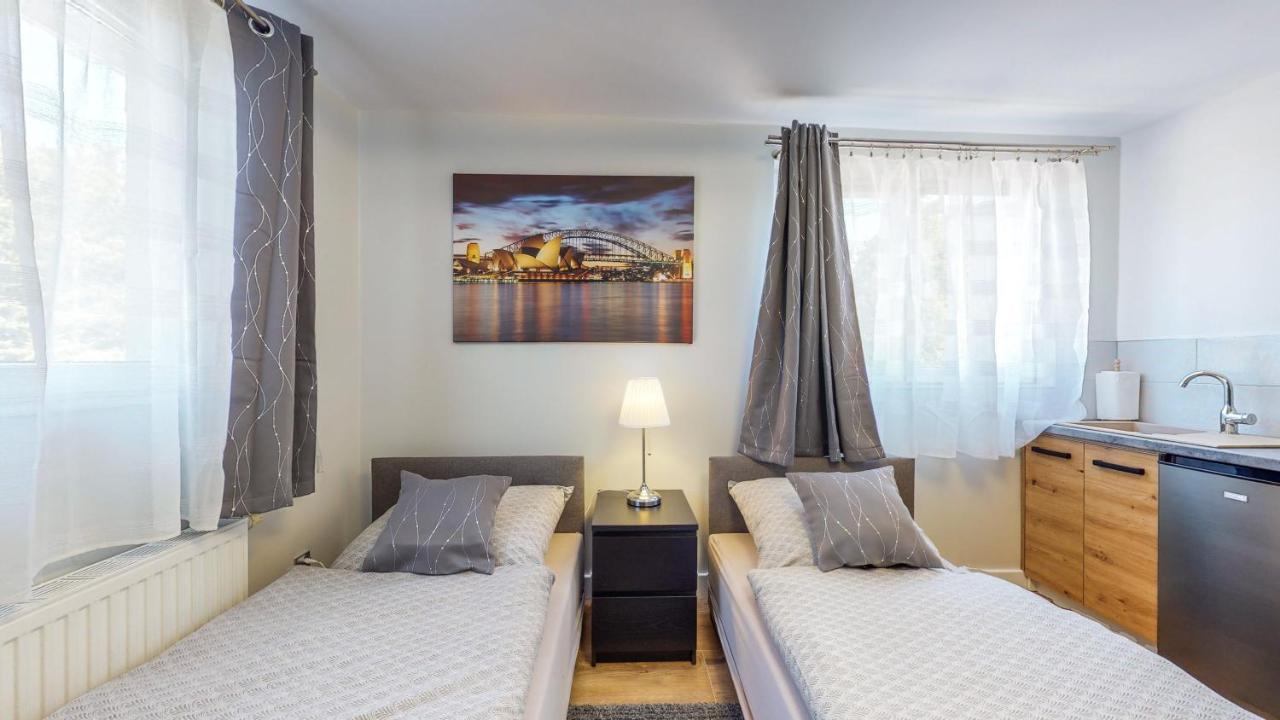 Place Aparthotel