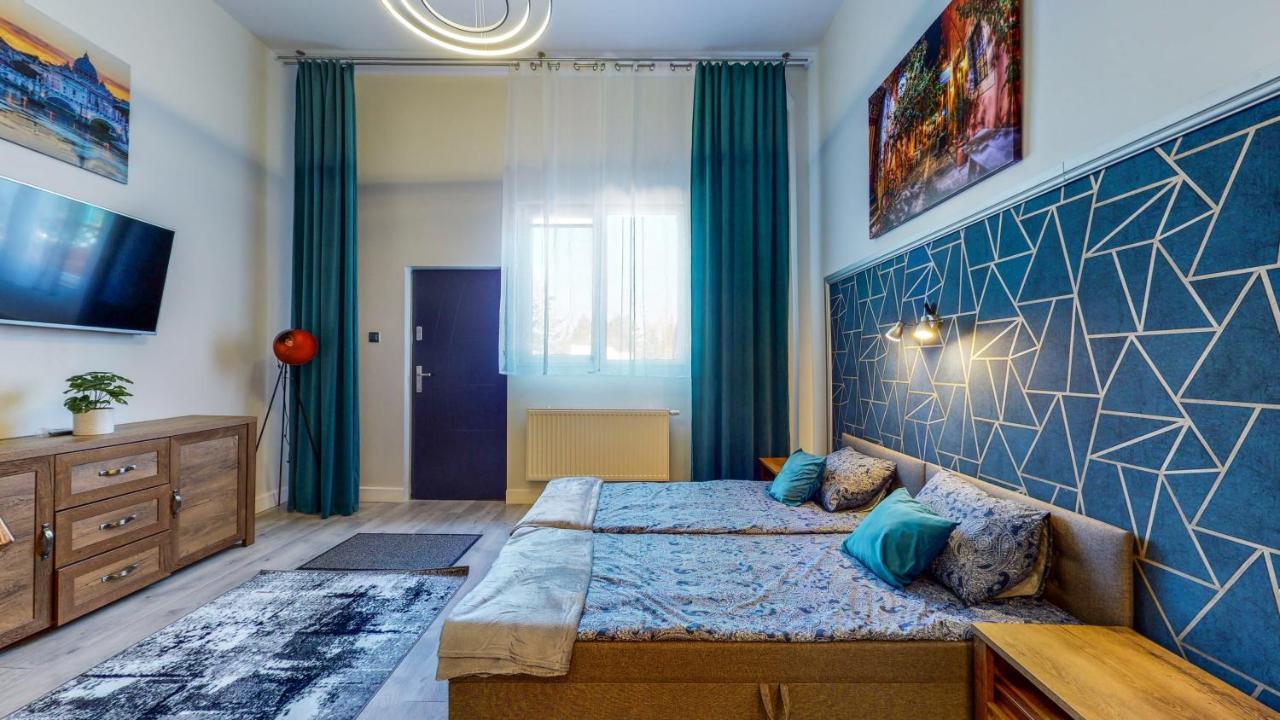 Hotel apartamentowy Place Wrocław